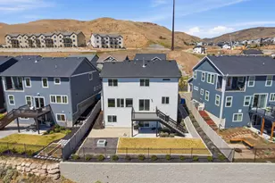 2137 W Northridge Dr, Lehi, UT 84048 - Photo 44