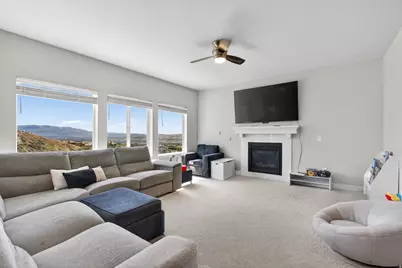 2137 W Northridge Dr, Lehi, UT 84048 - Photo 4