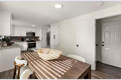 787 N 200 W, Logan, UT 84321 - Photo 6