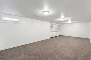 787 N 200 W, Logan, UT 84321 - Photo 18