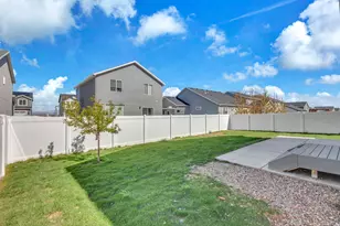 1152 S Red Cliff Dr, Santaquin, UT 84655 - Photo 40