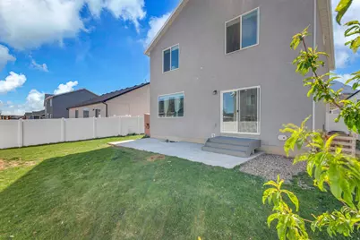 1152 S Red Cliff Dr #199, Santaquin, UT 84655 - Photo 36