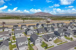 1152 S Red Cliff Dr, Santaquin, UT 84655 - Photo 56