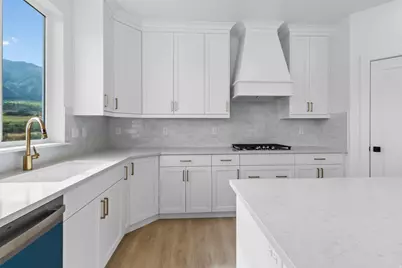 178 E 650 S, Hyde Park, UT 84318 - Photo 10