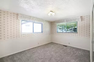 721 E 1950 S, Bountiful, UT 84010 - Photo 14
