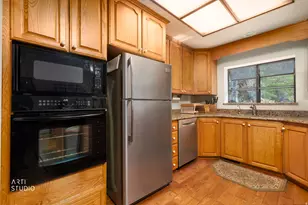 804 N Juniperpoint Dr, Salt Lake City, UT 84103 - Photo 20