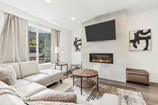 8210 N Toll Creek Ln, Park City, UT 84098 - Photo 2