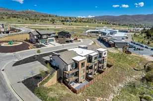 8210 N Toll Creek Ln, Park City, UT 84098 - Photo 32