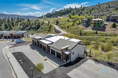 8210 N Toll Creek Ln, Park City, UT 84098 - Photo 4