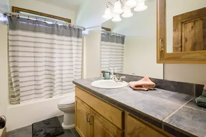 4123 S Vernal Ave, Vernal, UT 84078 - Photo 14