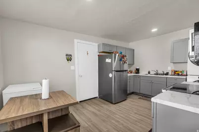 185 W 850 S, Bountiful, UT 84010 - Photo 12