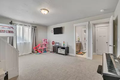 2479 S Honeysuckle Dr, Saratoga Springs, UT 84045 - Photo 36