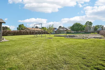 9270 S Jana Lee Dr, West Jordan, UT 84088 - Photo 42