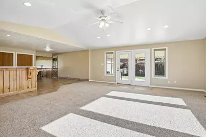 9270 S Jana Lee Dr, West Jordan, UT 84088 - Photo 12