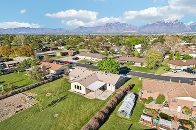 9270 S Jana Lee Dr, West Jordan, UT 84088 - Photo 48