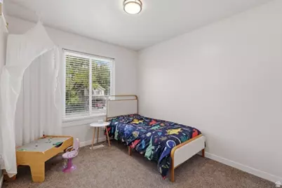 318 E 1700 S, Kaysville, UT 84037 - Photo 18