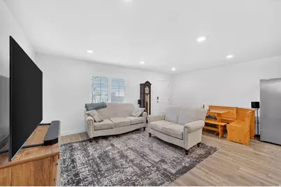 4064 S Pitchblack Ln W, Magna, UT 84044 - Photo 4