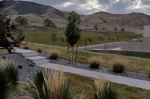 4064 S Pitchblack Ln W, Magna, UT 84044 - Photo 24