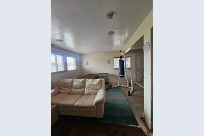 1310 N 3000 W, Maeser, UT 84078 - Photo 12