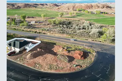 820 W Clubhouse Dr, Roosevelt, UT 84066 - Photo 6