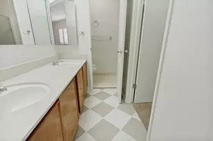720 E Three Fountains Dr, Salt Lake City, UT 84107 - Photo 18
