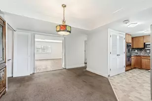 720 E Three Fountains Dr, Salt Lake City, UT 84107 - Photo 10