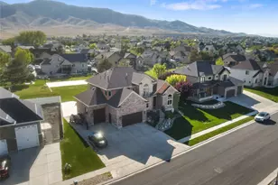 4077 S Pelican Ln, Saratoga Springs, UT 84045 - Photo 4