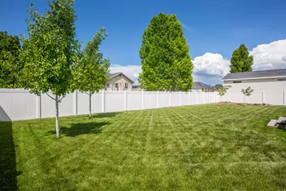 2224 W 2150 S, Syracuse, UT 84075 - Photo 26