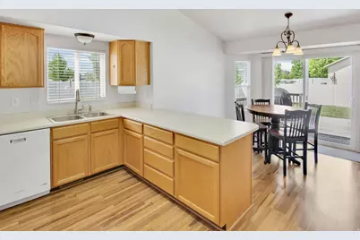 2224 W 2150 S, Syracuse, UT 84075 - Photo 10
