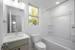 288 W Bishop Pl, Salt Lake City, UT 84103 - Photo 4