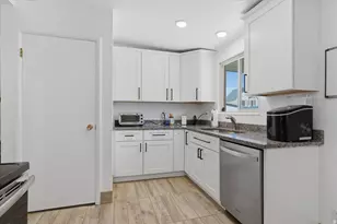 5680 S 2600 W, Roy, UT 84067 - Photo 12