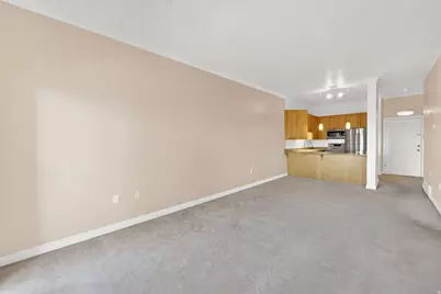 838 E South Temple S #409, Salt Lake City, UT 84102 - Photo 12