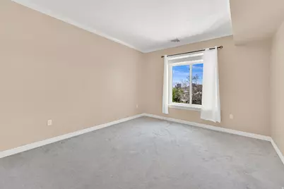 838 E South Temple S #409, Salt Lake City, UT 84102 - Photo 16