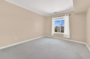 838 E South Temple S, Salt Lake City, UT 84102 - Photo 16