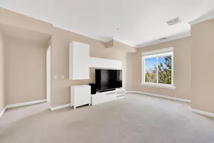 838 E South Temple S, Salt Lake City, UT 84102 - Photo 6