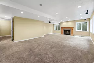 6614 Lindie Ct, Salt Lake City, UT 84121 - Photo 46