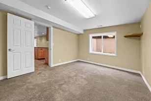 6614 Lindie Ct, Salt Lake City, UT 84121 - Photo 52