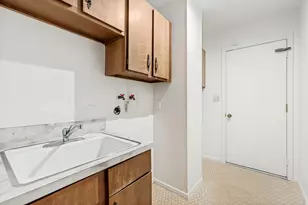 1335 N 1500 E, Provo, UT 84604 - Photo 40