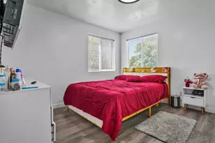 60 S Whiteside St, Layton, UT 84041 - Photo 14