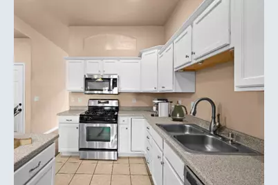 14926 S Ox Cart Ln, Draper, UT 84020 - Photo 2