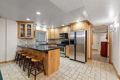1757 N 710 E, Orem, UT 84097 - Photo 38