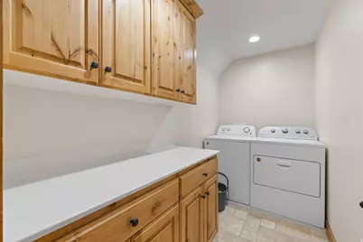 1757 N 710 E, Orem, UT 84097 - Photo 42