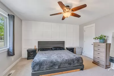 2454 E Ox Yoke Dr, Eagle Mountain, UT 84005 - Photo 12