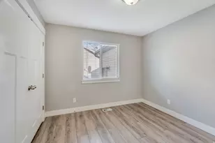 2454 E Ox Yoke Dr, Eagle Mountain, UT 84005 - Photo 16