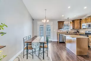 2454 E Ox Yoke Dr, Eagle Mountain, UT 84005 - Photo 8