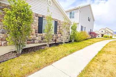 1684 Eastridge Rd, Price, UT 84501 - Photo 6