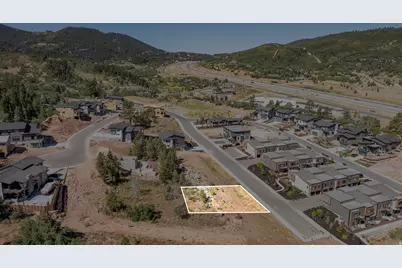 4033 W Discovery Way #323, Park City, UT 84098 - Photo 12