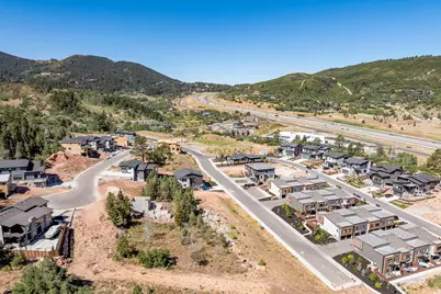 4033 W Discovery Way #323, Park City, UT 84098 - Photo 14