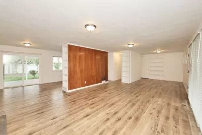 1740 E Southmoor Dr, Salt Lake City, UT 84117 - Photo 10