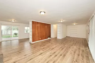 1740 E Southmoor Dr, Salt Lake City, UT 84117 - Photo 10